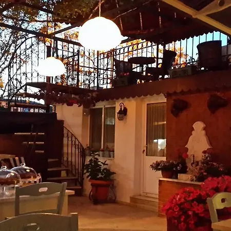 Готель Cunda Altay Hotel *