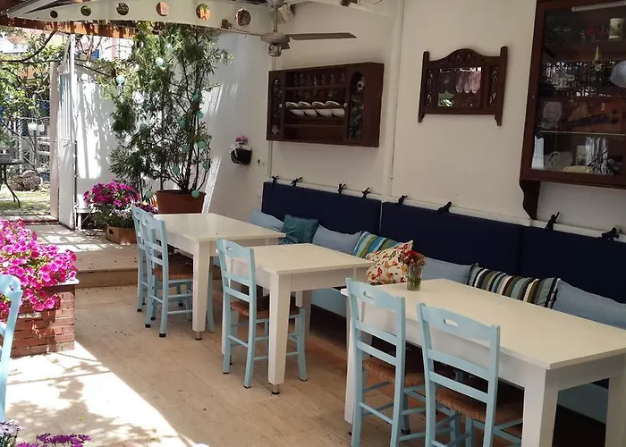 Готель Cunda Altay Hotel Айвалик