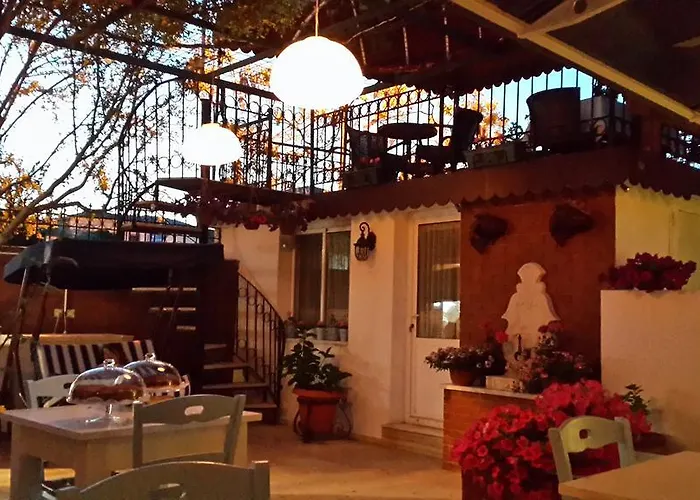 Готель Cunda Altay Hotel *