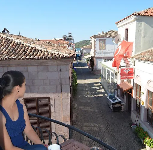 Cunda Altay Hotel Айвалик