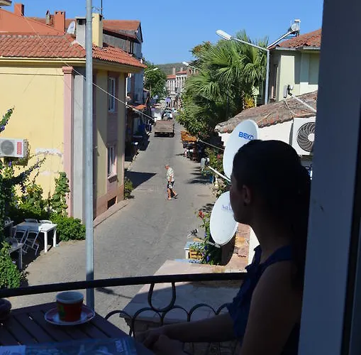 Cunda Altay Hotel Айвалик