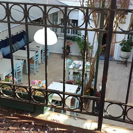 Cunda Altay Hotel ホテル *